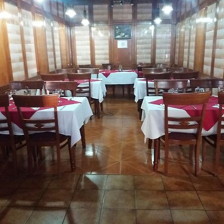 Hotel Tantzi Sinaia Ngoại thất bức ảnh
